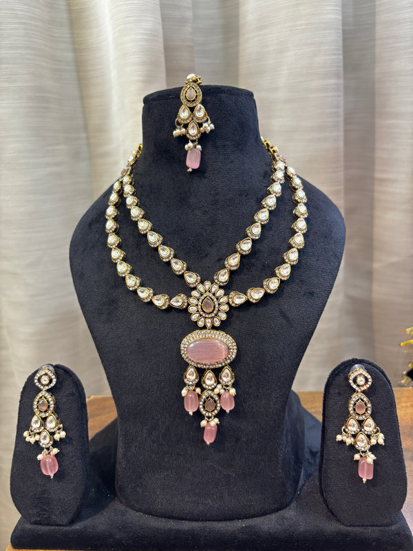 PINK KUNDAN MOISSANITE NECKLACE SET WITH MAANG TIKKA AND EARRINGS