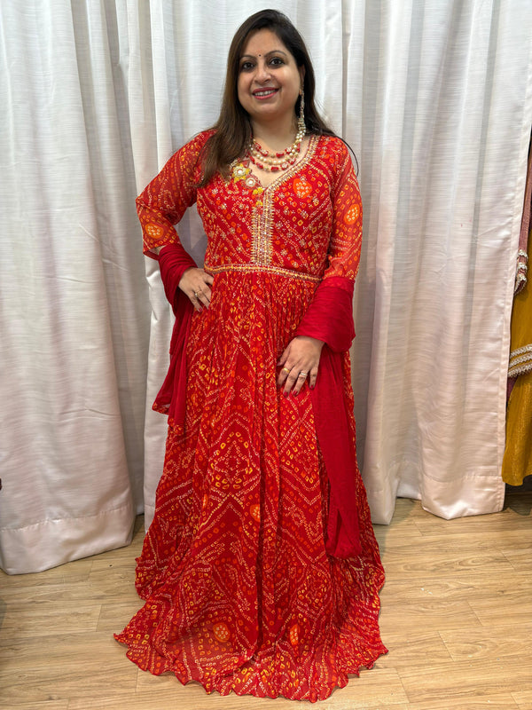 RED BANDHANI PRINT GOWN WITH DUPATTA