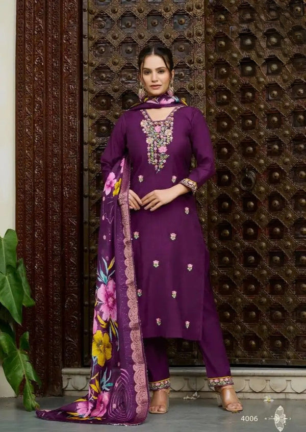EMBROIDED KURTA SET WITH FLORAL DUPATTA (nora)